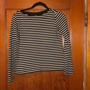 Uni Qlo striped long sleeve shirt